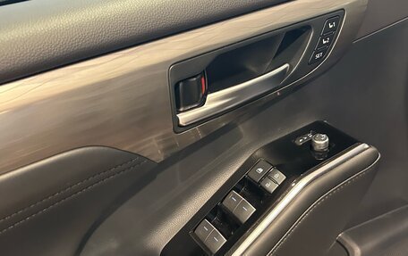 Toyota Highlander, 2025 год, 5 850 000 рублей, 12 фотография