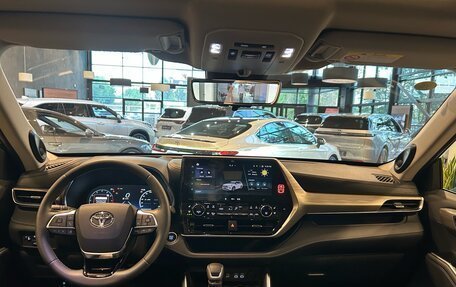 Toyota Highlander, 2025 год, 5 850 000 рублей, 26 фотография