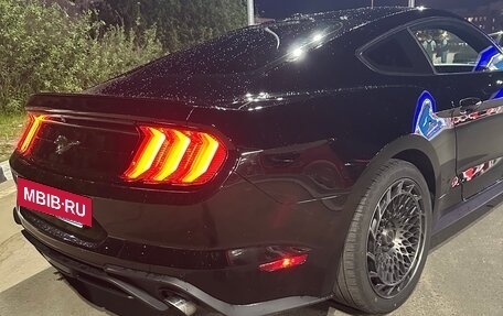 Ford Mustang VI рестайлинг, 2019 год, 3 500 000 рублей, 3 фотография