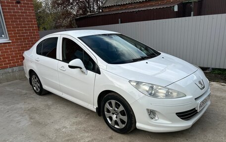 Peugeot 408 I рестайлинг, 2013 год, 670 000 рублей, 2 фотография