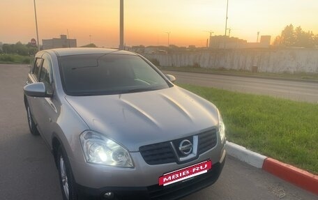 Nissan Qashqai, 2008 год, 650 000 рублей, 2 фотография