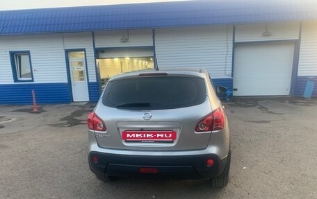 Nissan Qashqai, 2008 год, 650 000 рублей, 4 фотография