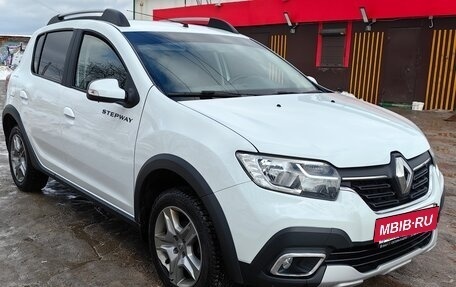 Renault Sandero II рестайлинг, 2021 год, 1 399 000 рублей, 6 фотография