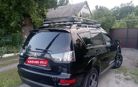 Mitsubishi Outlander III рестайлинг 3, 2011 год, 980 000 рублей, 6 фотография