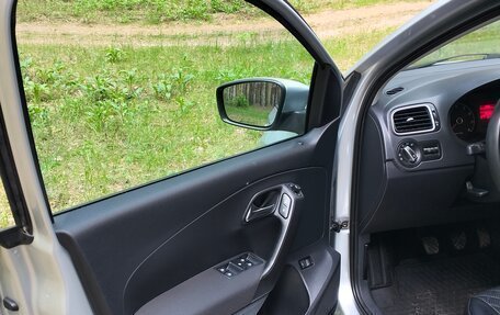 Volkswagen Polo VI (EU Market), 2013 год, 910 000 рублей, 16 фотография
