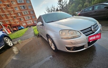 Volkswagen Jetta VI, 2008 год, 550 000 рублей, 2 фотография