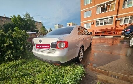Volkswagen Jetta VI, 2008 год, 550 000 рублей, 4 фотография