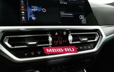 BMW 3 серия, 2021 год, 4 090 000 рублей, 21 фотография