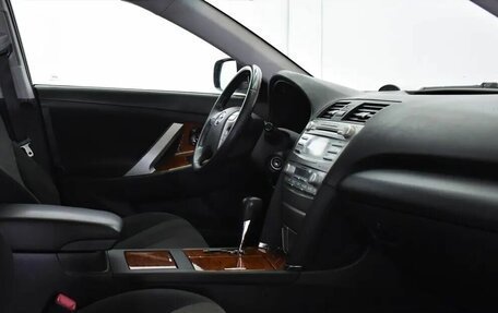 Toyota Camry, 2007 год, 1 090 000 рублей, 10 фотография