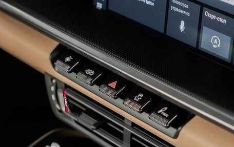 Porsche 911, 2021 год, 27 500 000 рублей, 25 фотография