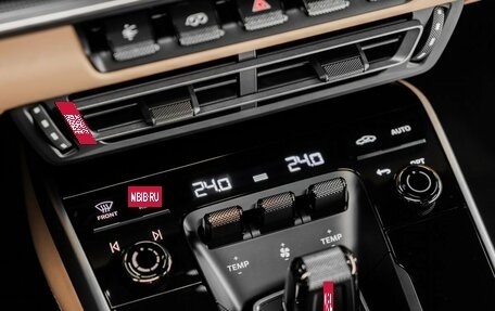 Porsche 911, 2021 год, 27 500 000 рублей, 22 фотография