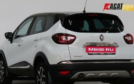 Renault Kaptur I рестайлинг, 2017 год, 1 302 000 рублей, 3 фотография