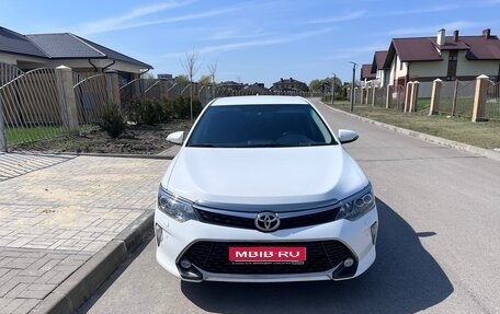 Toyota Camry, 2017 год, 2 100 000 рублей, 1 фотография