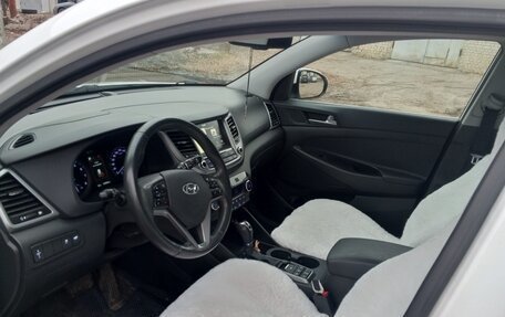 Hyundai Tucson III, 2017 год, 2 290 000 рублей, 12 фотография