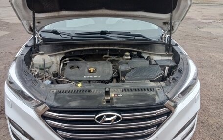 Hyundai Tucson III, 2017 год, 2 290 000 рублей, 15 фотография