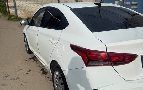 Hyundai Solaris II рестайлинг, 2020 год, 1 100 000 рублей, 4 фотография