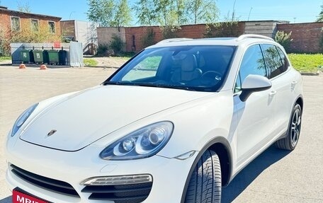 Porsche Cayenne III, 2010 год, 1 800 000 рублей, 2 фотография