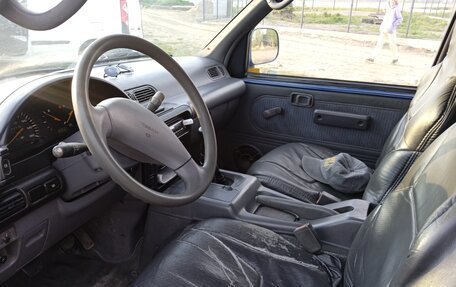 Nissan Vanette III, 1995 год, 290 000 рублей, 6 фотография
