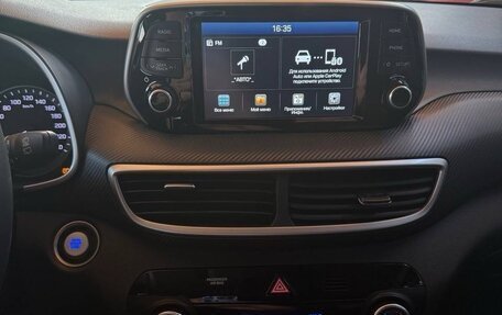 Hyundai Tucson III, 2019 год, 2 850 000 рублей, 3 фотография