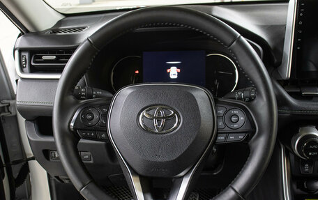 Toyota RAV4, 2023 год, 3 749 000 рублей, 16 фотография