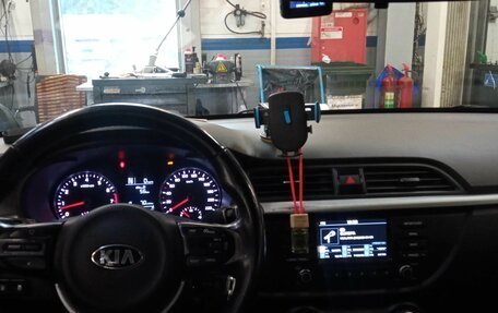 KIA Rio IV, 2017 год, 1 245 000 рублей, 5 фотография