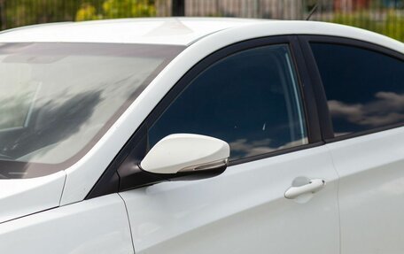 Hyundai Solaris II рестайлинг, 2011 год, 530 000 рублей, 16 фотография