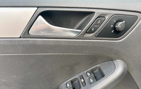 Volkswagen Jetta VI, 2012 год, 1 150 000 рублей, 13 фотография