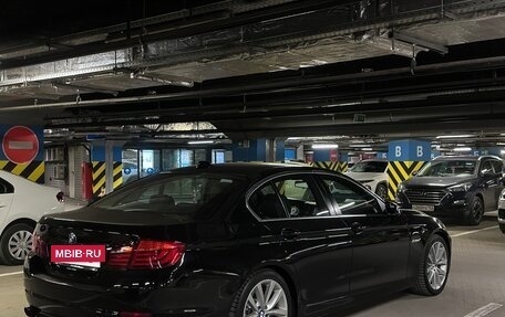BMW 5 серия, 2013 год, 1 800 000 рублей, 3 фотография