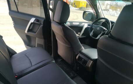 Toyota Land Cruiser Prado 150 рестайлинг 2, 2012 год, 2 950 000 рублей, 6 фотография
