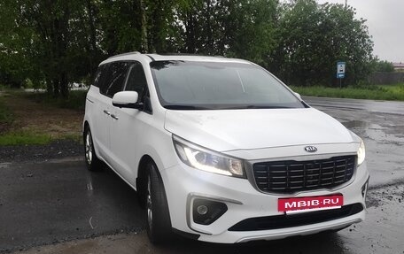 KIA Carnival III, 2019 год, 3 200 000 рублей, 3 фотография