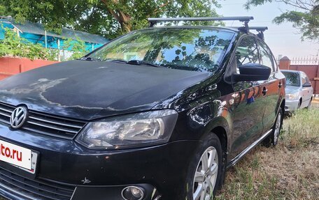 Volkswagen Polo VI (EU Market), 2011 год, 810 000 рублей, 2 фотография