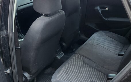 Volkswagen Polo VI (EU Market), 2011 год, 810 000 рублей, 11 фотография