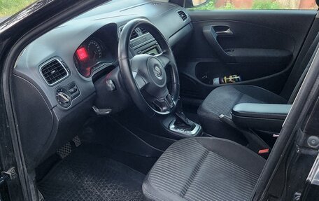 Volkswagen Polo VI (EU Market), 2011 год, 810 000 рублей, 10 фотография