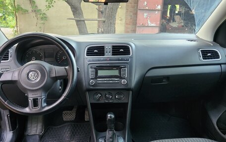 Volkswagen Polo VI (EU Market), 2011 год, 810 000 рублей, 9 фотография