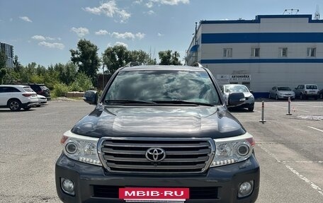 Toyota Land Cruiser 200, 2012 год, 3 900 000 рублей, 2 фотография