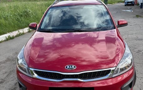 KIA Rio IV, 2018 год, 1 450 000 рублей, 2 фотография