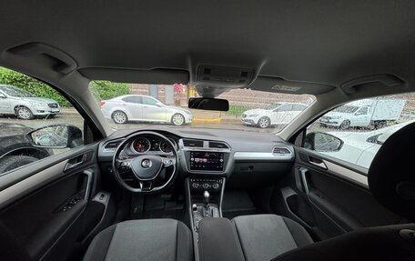 Volkswagen Tiguan II, 2019 год, 2 290 000 рублей, 10 фотография