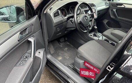 Volkswagen Tiguan II, 2019 год, 2 290 000 рублей, 14 фотография