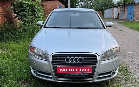 Audi A4, 2004 год, 490 000 рублей, 1 фотография