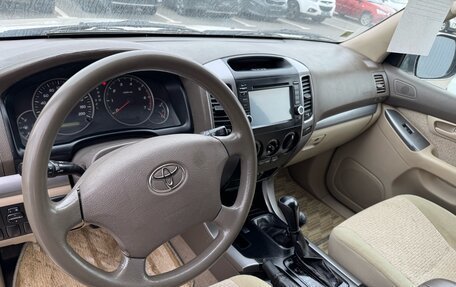 Toyota Land Cruiser Prado 120 рестайлинг, 2004 год, 1 505 000 рублей, 7 фотография