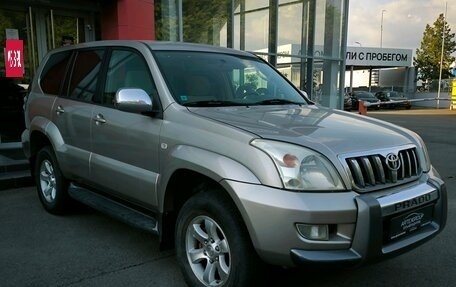 Toyota Land Cruiser Prado 120 рестайлинг, 2004 год, 1 505 000 рублей, 3 фотография