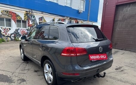 Volkswagen Touareg III, 2010 год, 1 700 000 рублей, 5 фотография