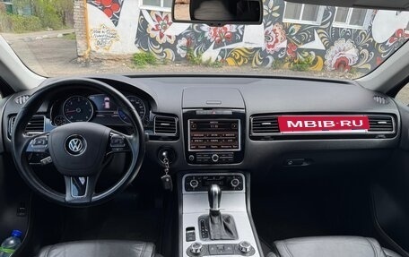 Volkswagen Touareg III, 2010 год, 1 700 000 рублей, 7 фотография