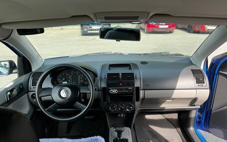Volkswagen Polo IV рестайлинг, 2002 год, 289 000 рублей, 7 фотография