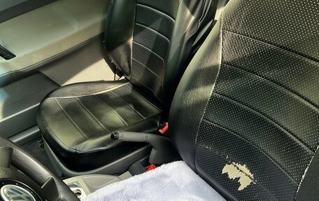 Volkswagen Polo IV рестайлинг, 2002 год, 289 000 рублей, 20 фотография