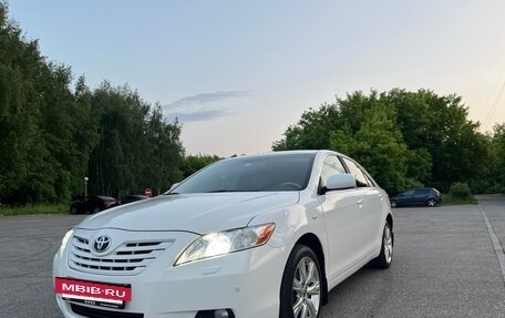 Toyota Camry, 2006 год, 1 200 000 рублей, 3 фотография
