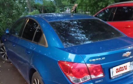 Chevrolet Cruze II, 2009 год, 655 000 рублей, 3 фотография