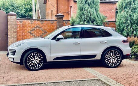 Porsche Macan I рестайлинг, 2017 год, 3 700 000 рублей, 5 фотография