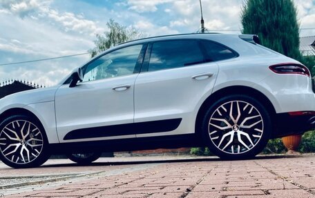 Porsche Macan I рестайлинг, 2017 год, 3 700 000 рублей, 3 фотография
