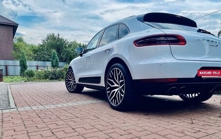 Porsche Macan I рестайлинг, 2017 год, 3 700 000 рублей, 7 фотография